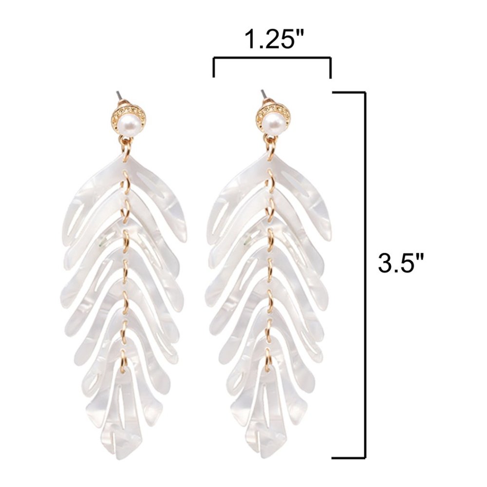 🌺 Acrylic Skeleton Imitation Pearl Earring - Picture 3 of 4